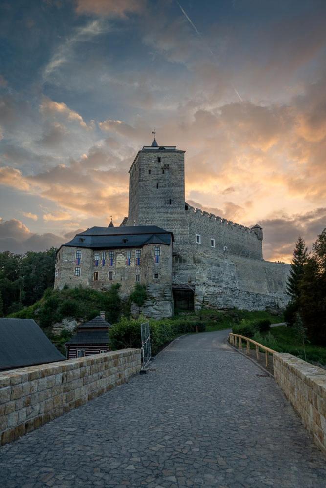 Hotel Restart Superior Jičín Exteriör bild